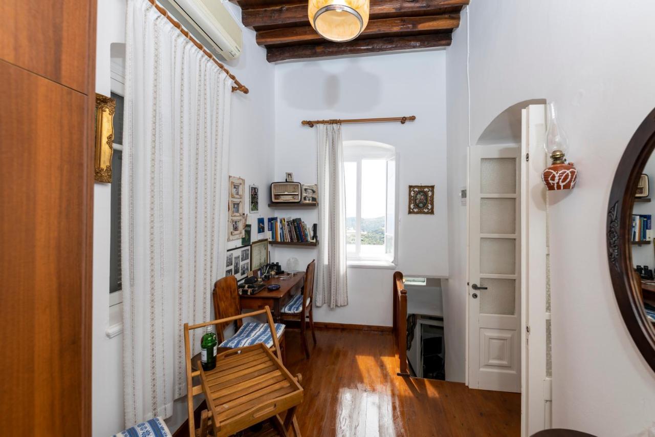 Eutuxia House Petali Apartment Apollonia  Exterior photo